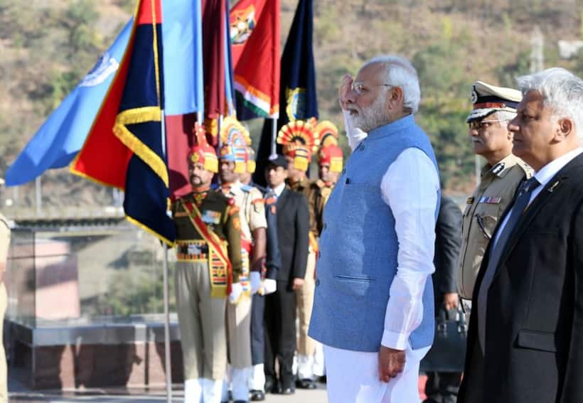 जातियों में दरार डाल रही बांटने वाली ताकतेंः पीएम मोदी