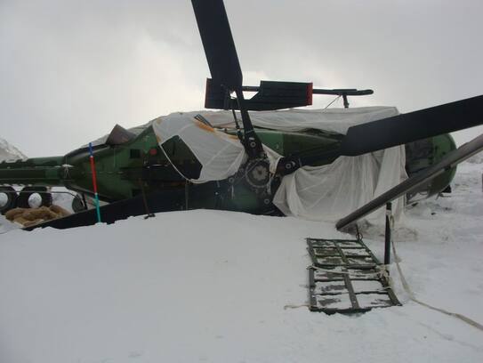 Army recovers snow-stuck helicopter from Siachen Glacier, sets new world record