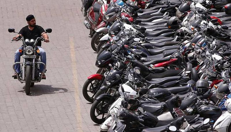 Two wheeler sales drop in October 2021