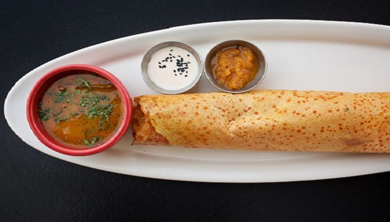 court orders restaurant owner to pay  fine for not serving sambar with masala dosa etj