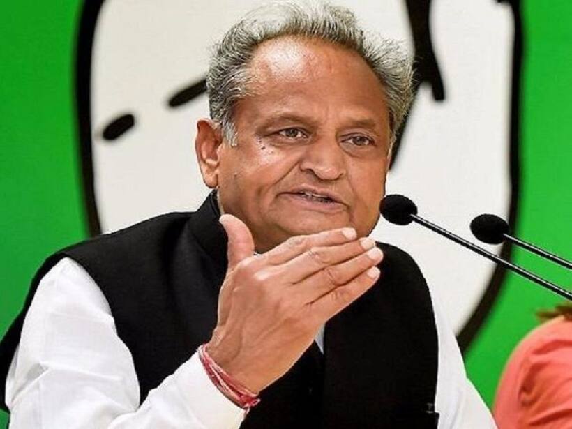 गहलोत की पहली कैबिनेट बैठक आज, राजे की योजनाएं होंगी किनारे