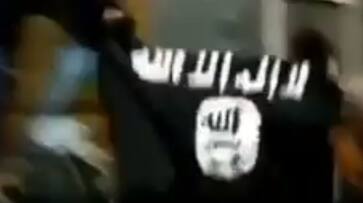 IS flag in Srinagar mosque