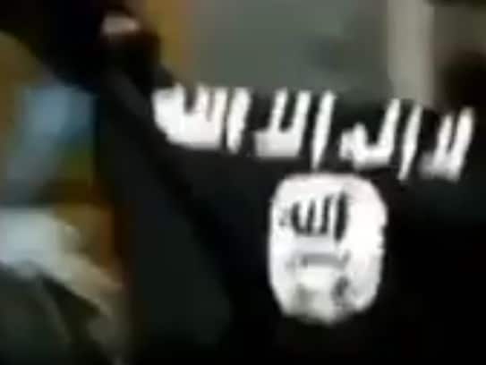 IS flag in Srinagar mosque