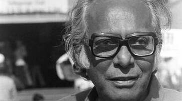 Mrinal Sen's cremation will be held on Jan 2