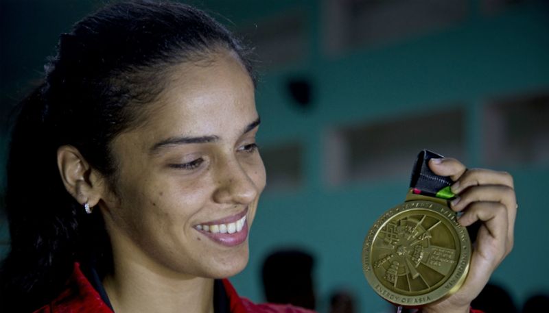 Indian Badminton star Saina Nehwal second highest earner in first quarter