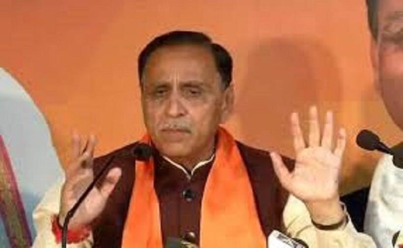 एमपी में वंदेमातरम पर प्रतिबंध, वहीं गुजरात ने उठाया ये कदम