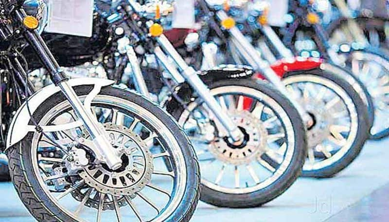 No year-end joy for automobile sector due to slump in bike, scooter demand in December