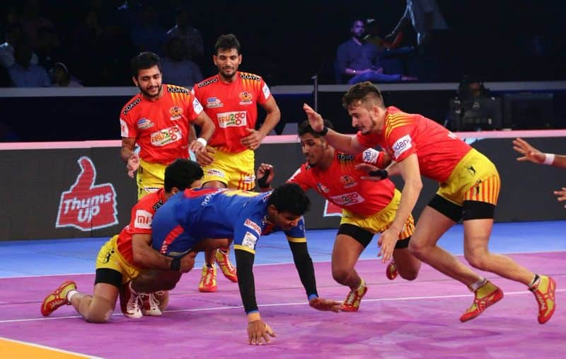 Pro Kabaddi 2018 Gujarat Fortunegiants beat UP Yoddha to book final spot