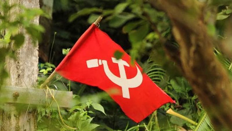 How Left parties lost touch with people and issues west Bengal mah