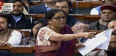लोकसभा में राफेल पर बहस: कांग्रेस ने उछाला 'अंबानी'  का नाम तो निर्मला ने दिया 'देश के दामाद' से जवाब