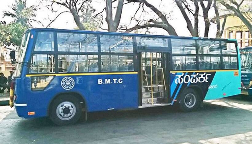 BMTC bus crew return lost bag containing Rs 1 lakh cash to passenger
