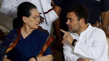 sonia and rahul gandhi are facing real challenge with in congress party, many old stalwarts are ready to leave congress