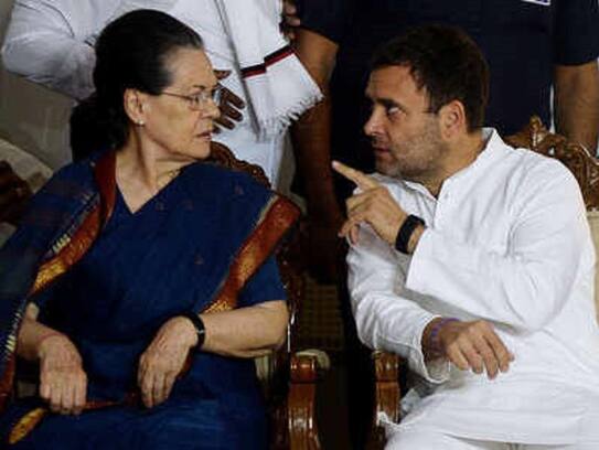 IT department slap 100 crore notice to Rahul Gandhi and Sonia Gandhi