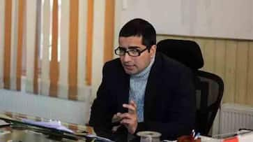 IAS Shah Faesal panders to separatists in resignation letter