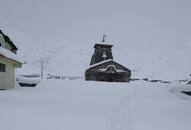 Fresh Snow Fall in Kedarnath, Mercury dip by minus 13 Degree Celsius