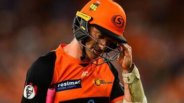 Controversy hits BBL as Perth Scorchers opener Michael Klinger dismissed on 7th ball of over