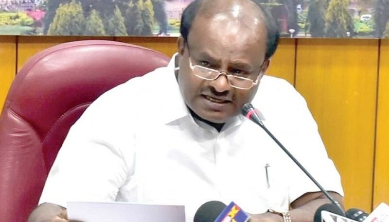 Kumaraswamy urges Election Commission to intervene in IT raids