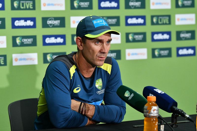 Peter Handscomb will play semi against england