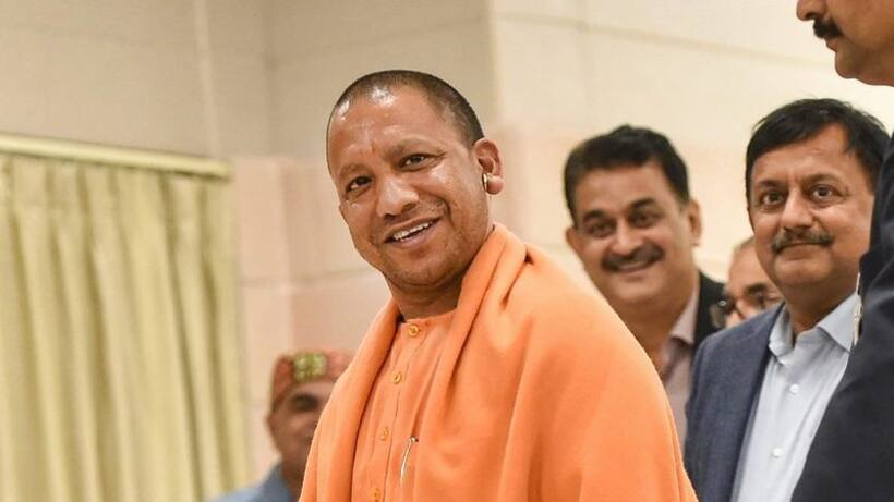 सवर्ण आरक्षण को लागू करने वाला यूपी बना तीसरा राज्य, योगी कैबिनेट ने लिया फैसला
