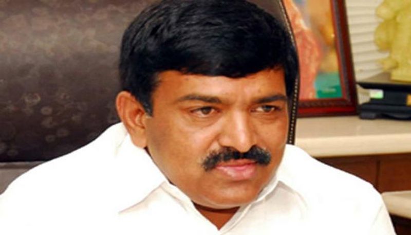 Kakinada Mla Dwarampudi Chandrasekhar reddy reacts on Pawan Kalyan comments