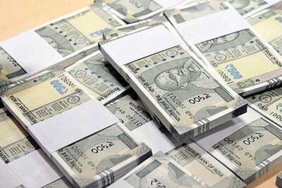 भारतीय अरबपतियों ने 2018 में 2200 करोड़ रुपये रोज कमाए