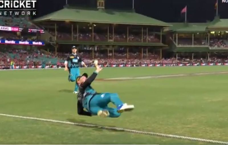 Big Bash league cricket Brendon McCullum dive for catch and saved from sixes