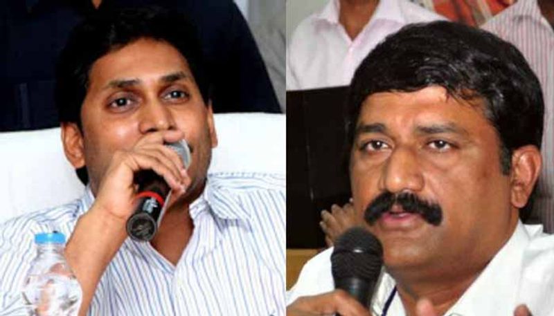 Governor Nod For 3 Capitals Comes As  Blessing In Disguise For ganta Srinivasa rao To Crossover into YCP