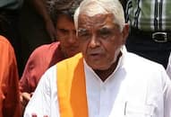 Stalwart leader of BJP babulal gaur claim, digvijay singh offered him for Loksabha election