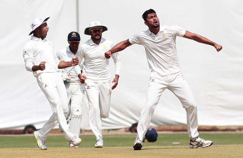 Ranji Trophy Karnataka Cricket Team win with bonus point against Railways