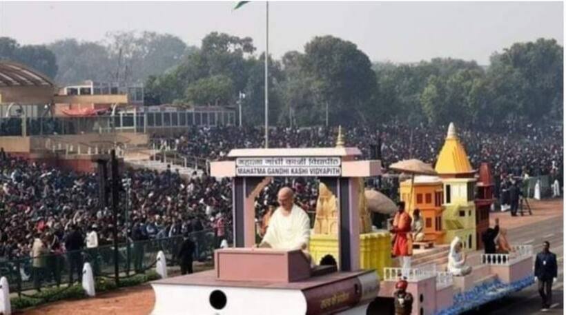 गणतंत्र दिवस की झांकी में दिखा बनारस का रंग, विद्यापीठ और गंगा घाट की दिखी झलक