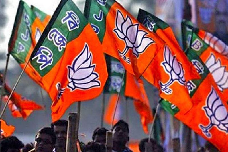 West Bengal: How times changed as large tribal section turned away from communists to embrace saffron-dnm