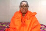 Lingayat leader Mate Mahadevi slams Siddaganga Mutt junior seer tonsure 8000 students video