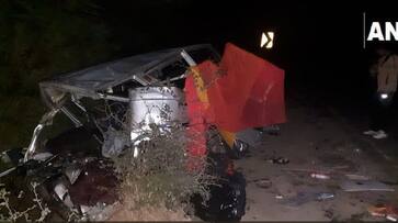 van-car-collision-12-death-ujjain-madhya-pradesh-road-accident-