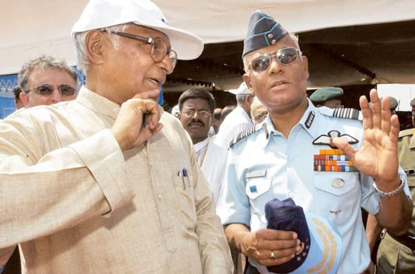 रक्षा मंत्री रहे इस नेता का निधन, पीएम मोदी ने बताया, 'बेबाक और निडर'