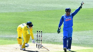 MS Dhoni best wicketkeeper in world Deep Dasgupta backs Rishabh Pant as batsman for World Cup