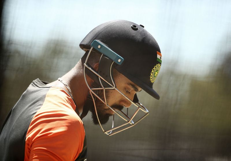 KL rahul helps former Indian cricketer jacob martin treatment