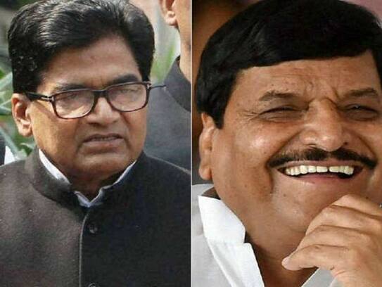 Shivpal Yadav and Ram Gopal Yadav face to face in Firozabad,  both organising rally today
