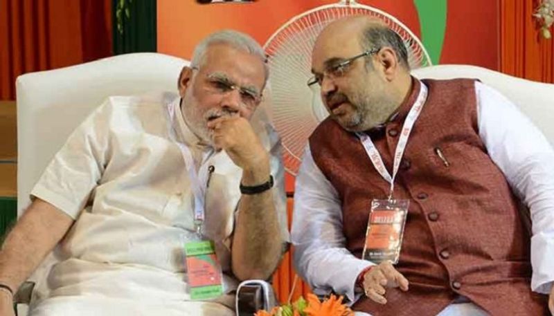 Amit shah briefs PM Modi on Manipur situation