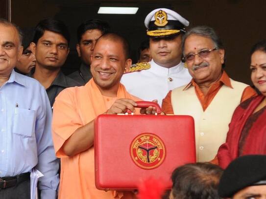 up govt  present its 3rd budget today, Focus on farmers
