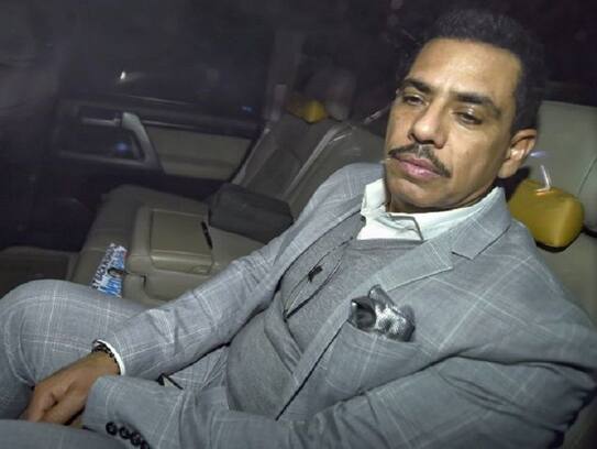 ED again call to Vadra for introgation in Office, Vadra reaching  at ED office