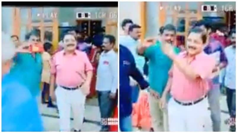 Actor Sivakumar Selfie photo angry again