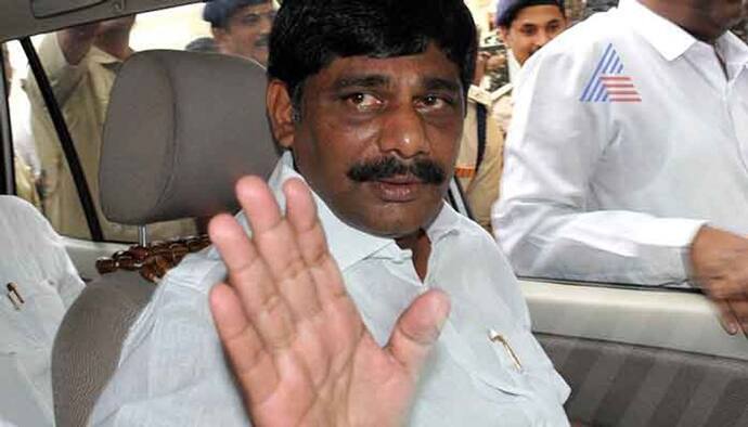 DK Suresh