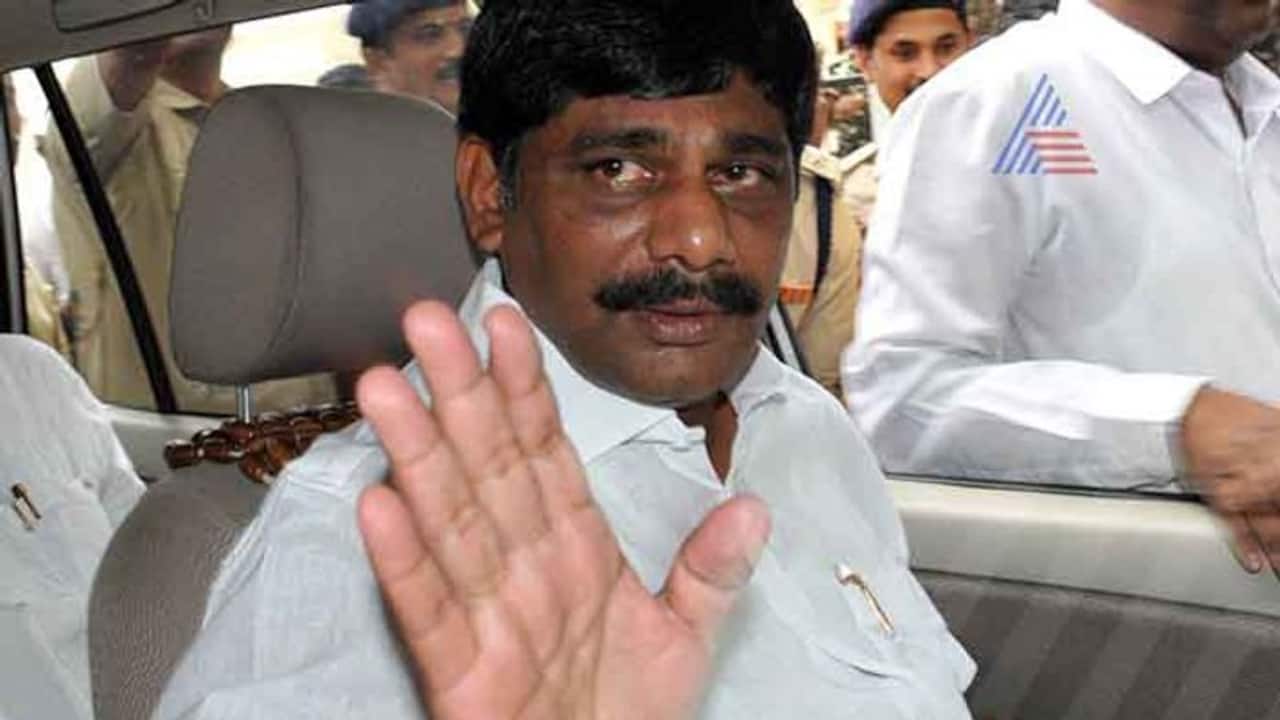 DK Suresh