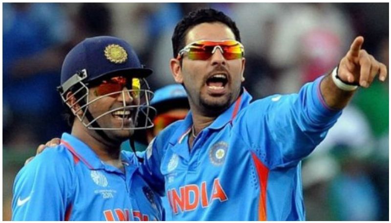 Dhoni presence in World Cup important for decision making Says Yuvraj Singh