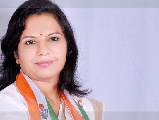 AshaBen Patel joined bjp and will contest election against Hardik patel in Gujarat