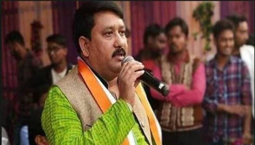 पश्चिम बंगाल में टीएमसी विधायक की गोली मारकर हत्या, एफआईआर में मुकुल रॉय का भी नाम