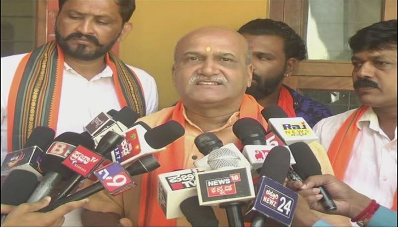 Pramod Muthalik Calls for Reject All Political Parties in Loksabha Elections