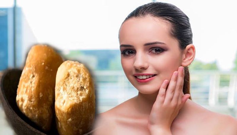 Marvelous beauty benefits of Jaggery