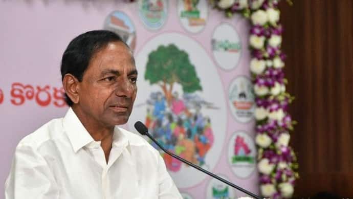 ఏ పనిని ప్రారంభించాలని కేసీఆర్ నిర్ణయం తీసుకొన్నా ముహుర్తం చూస్తారు. ఇవాళ్టితో మంచి రోజులు లేవు. దసరా తర్వాతే  కేసీఆర్  మంత్రివర్గాన్ని విస్తరించే అవకాశం ఉంది. పార్లమెంట్ ఎన్నికల ఫలితాల తర్వాత కేసీఆర్ మంత్రివర్గాన్ని విస్తరిస్తారని ప్రచారం ఉండేది.