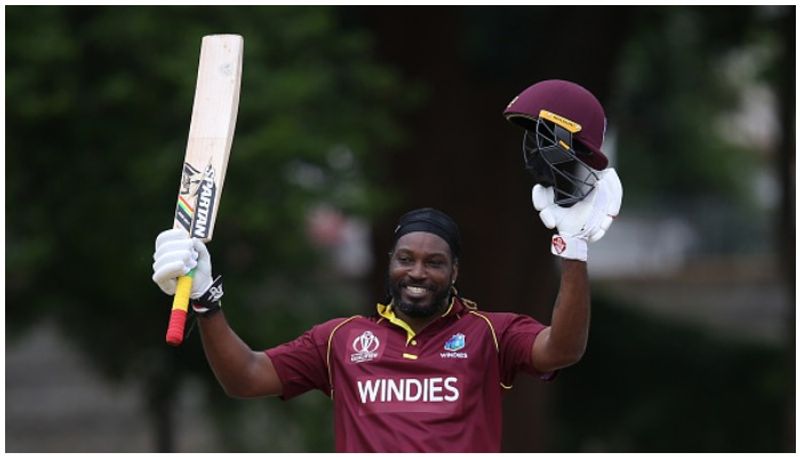 Chris Gayle Sets New World Record for most sixes in International cricket